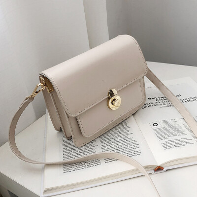 Summer new bag female 2019 new Korean version of the wild shoulder slung ins fashion texture simple small square bag
Summer new bag female 2019 new Korean version of the wild shoulder slung ins fashion texture simple small square bag