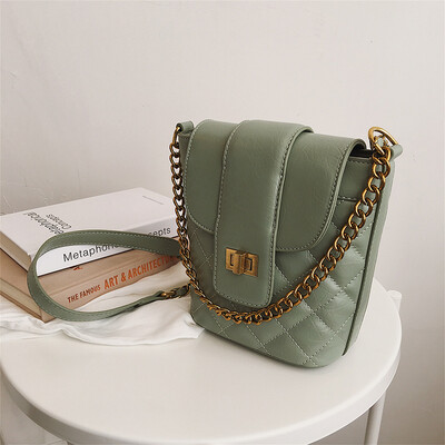 Advanced sense bag Ocean rhombic chain Messenger bag female wild ins new 2019 fashion portable bucket bag
Advanced sense bag Ocean rhombic chain Messenger bag female wild ins new 2019 fashion portable bucket bag