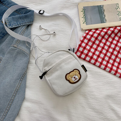 2019 new fashion simple wild Messenger bag cute bear canvas bag casual cartoon girl shoulder bag
2019 new fashion simple wild Messenger bag cute bear canvas bag casual cartoon girl shoulder bag
