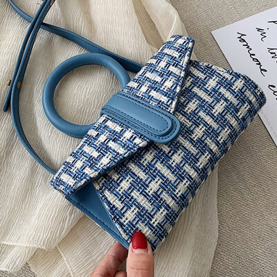Women 2019 new Korean version of Joker fashion small square bag ring tide spring shoulder bag slung handbag
Women 2019 new Korean version of Joker fashion small square bag ring tide spring shoulder bag slung handbag