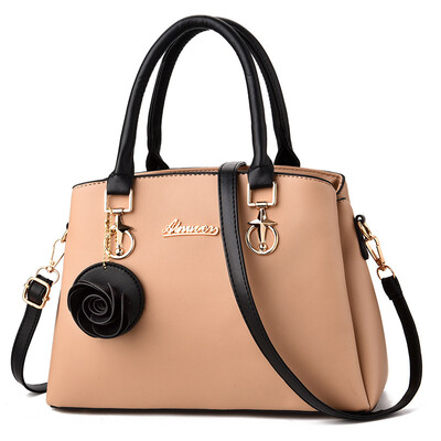 2019 summer new diagonal female bag large capacity handbag PU leather shoulder fashion wild bag
2019 summer new diagonal female bag large capacity handbag PU leather shoulder fashion wild bag