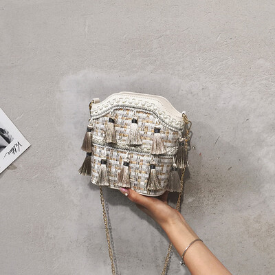 Advanced sense bag foreign air bag 2019 new wave Korean version of the wild Messenger bag fashion hit color chain bucket bag
Advanced sense bag foreign air bag 2019 new wave Korean version of the wild Messenger bag fashion hit color chain bucket bag