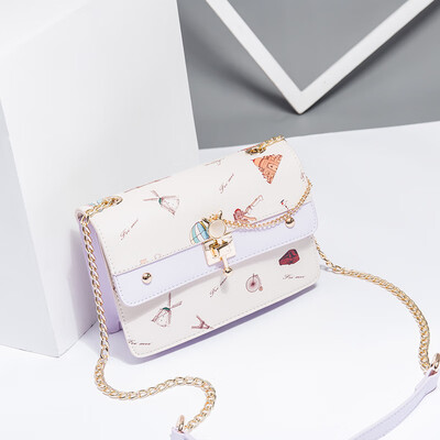 Summer ins shoulder girl 2019 Joker student chain messenger bag fashion summer fresh
Summer ins shoulder girl 2019 Joker student chain messenger bag fashion summer fresh