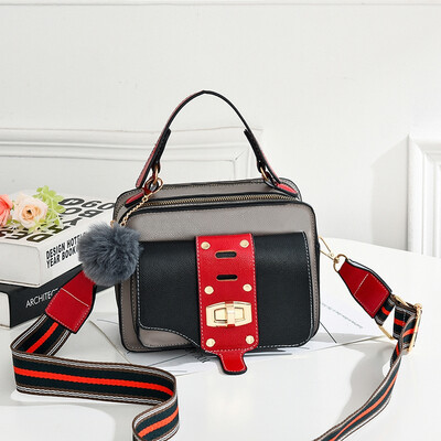 Womens new wave contrast color small square bag diagonal leisure box handbag shoulder Joker ins womens bag
Womens new wave contrast color small square bag diagonal leisure box handbag shoulder Joker ins womens bag