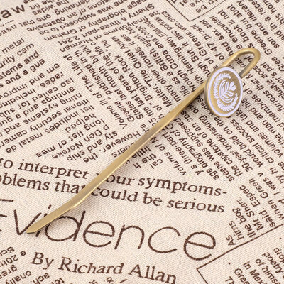 Greensen Retro Metal Bookmark Exquisite Coffee Flower Hook Bookmark to Book Lovers Coffee Flower Bookmark Metal Bookmark
Greensen Retro Metal Bookmark Exquisite Coffee Flower Hook Bookmark to Book Lovers Coffee Flower Bookmark Metal Bookmark