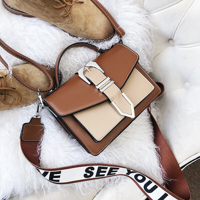 On the new small bag women 2019 new fashion Korean simple handbag wide shoulder small square bag shoulder Messenger bag
On the new small bag women 2019 new fashion Korean simple handbag wide shoulder small square bag shoulder Messenger bag