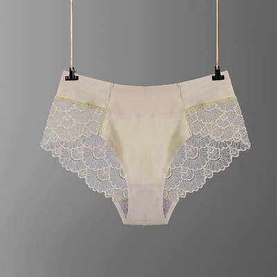 Women Panties Underwear Ultra-thin Viscose Seamless lace Briefs For Womens Comfort 3 colors Ruffles Sexy Lingerie Hot Panties
Women Panties Underwear Ultra-thin Viscose Seamless lace Briefs For Womens Comfort 3 colors Ruffles Sexy Lingerie Hot Panties