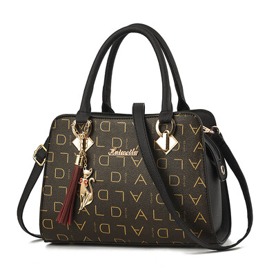 Mothers Day gift mothers bag womens bag middle-aged fashion single shoulder handbag mother-in-law bag mother-in-law bag
Mothers Day gift mothers bag womens bag middle-aged fashion single shoulder handbag mother-in-law bag mother-in-law bag