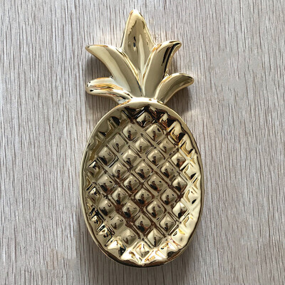Gobestart Gold-plated Dessert Plate Ceramic Jewelry Plate Craft Gifts Home Decoration
Gobestart Gold-plated Dessert Plate Ceramic Jewelry Plate Craft Gifts Home Decoration