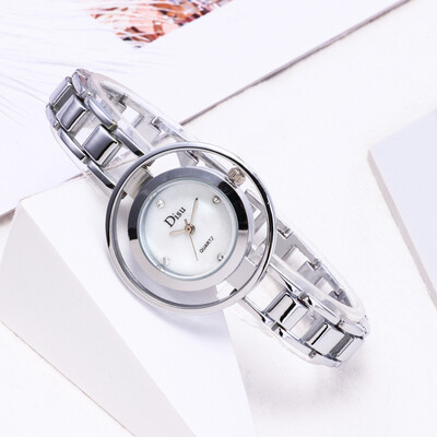 European style featured head diamond-encrusted mirror fashion watch hot alloy ladies quartz watch
European style featured head diamond-encrusted mirror fashion watch hot alloy ladies quartz watch