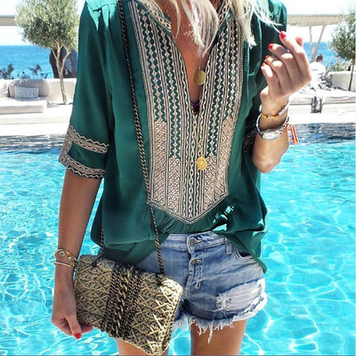 T Shirt Women Bohemian Loose Comfortable Tshirt Summer V-Neck Half Sleeve Geometric Print Top Tee Casual Haut Femme
T Shirt Women Bohemian Loose Comfortable Tshirt Summer V-Neck Half Sleeve Geometric Print Top Tee Casual Haut Femme