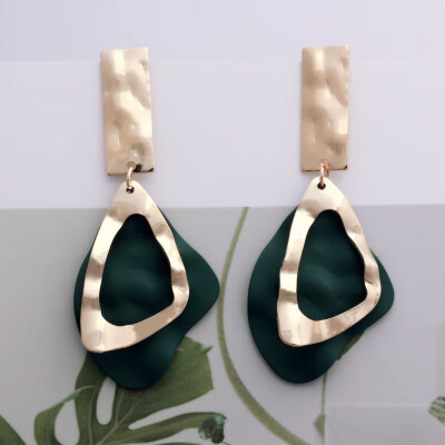 EK608 Geometric Metal Spray Heart Flower Leaf Waterdrop Earrings for Women Statement Trendy Jewelry Brincos Party Pendientes
EK608 Geometric Metal Spray Heart Flower Leaf Waterdrop Earrings for Women Statement Trendy Jewelry Brincos Party Pendientes