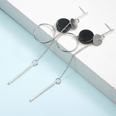 2018 New Long Earrings For Women Triangle Round Design Geometric Ear Jewelry Punk Style Statement Earrings
2018 New Long Earrings For Women Triangle Round Design Geometric Ear Jewelry Punk Style Statement Earrings