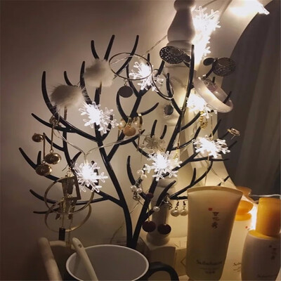 Siaonvr 15M 10 LED Snowflakes Shape String Lights Party Wedding Christmas Decor Lights
Siaonvr 15M 10 LED Snowflakes Shape String Lights Party Wedding Christmas Decor Lights