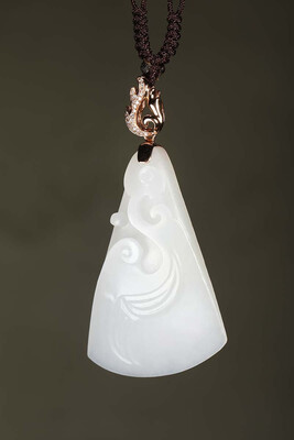 WANYANSHAOHUA Xinjiang Hetian seed material sheep fat white jade jewelry pendants 18367-8072
WANYANSHAOHUA Xinjiang Hetian seed material sheep fat white jade jewelry pendants 18367-8072