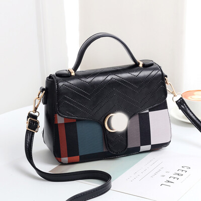 2019 spring&summer new Korean fashion handbags fresh&simple small square bag trend shoulder Messenger bag
2019 spring&summer new Korean fashion handbags fresh&simple small square bag trend shoulder Messenger bag