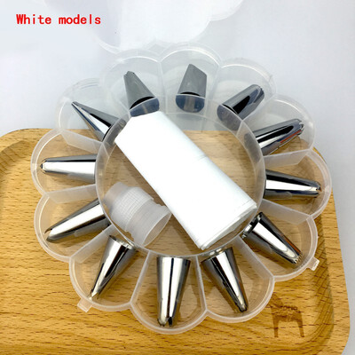 14pcsset Bakeware Tools Stainless Steel Decorating Tips Sets Dessert Cookies Nozzle Tools Cake Boxes Set
14pcsset Bakeware Tools Stainless Steel Decorating Tips Sets Dessert Cookies Nozzle Tools Cake Boxes Set