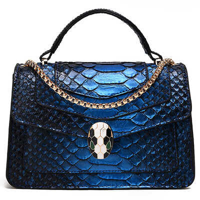 New texture bag female 2019 new wave leisure chain small square bag wild ins super fire single shoulder Messenger bag
New texture bag female 2019 new wave leisure chain small square bag wild ins super fire single shoulder Messenger bag