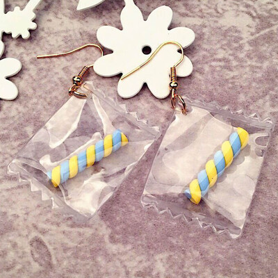 1Pair Hot Korean Fun Candy Color Transparent Dangle Earrings Lollipop Heart Fashion Resign Rainbow Drop Earring For Women
1Pair Hot Korean Fun Candy Color Transparent Dangle Earrings Lollipop Heart Fashion Resign Rainbow Drop Earring For Women