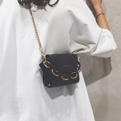 Net red small bag female bag new 2019 retro small square bag casual Korean version of the wild chain single shoulder Messenger bag tide
Net red small bag female bag new 2019 retro small square bag casual Korean version of the wild chain single shoulder Messenger bag tide