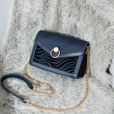 Uh the little girl bag fashion Korean version of the single shoulder chain hundred lap oblique satchel ins
Uh the little girl bag fashion Korean version of the single shoulder chain hundred lap oblique satchel ins