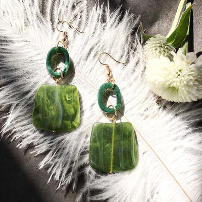 Hot Sale Earrings Geometric Square Acrylic Earings Fashion Jewelry Long Statement Dangle Drop Earrings For Women Brincos Bijoux
Hot Sale Earrings Geometric Square Acrylic Earings Fashion Jewelry Long Statement Dangle Drop Earrings For Women Brincos Bijoux