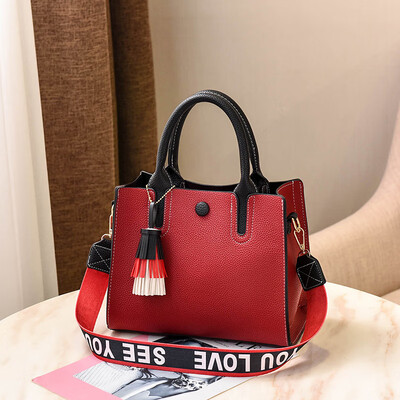 Handbag lady fashion retro sour side bag Korean version of one-shoulder fashion black bag simple oblique Bag
Handbag lady fashion retro sour side bag Korean version of one-shoulder fashion black bag simple oblique Bag