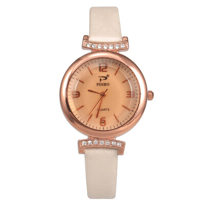 Casual Women Watches Rhinestone Scale Dial Ladies Quartz Wristwatch Elegant Leather Strap Sport Clock Gift Montre Femme
Casual Women Watches Rhinestone Scale Dial Ladies Quartz Wristwatch Elegant Leather Strap Sport Clock Gift Montre Femme