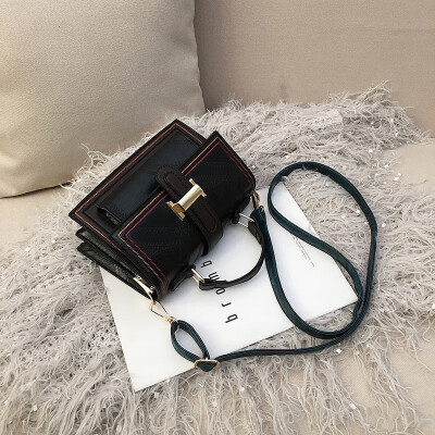 Hong Kong style retro small bag girl 2019 autumn&winter new fashion Korean version of the girl single shoulder slanted bag 100
Hong Kong style retro small bag girl 2019 autumn&winter new fashion Korean version of the girl single shoulder slanted bag 100