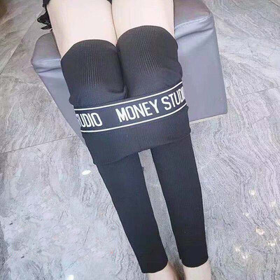 High Elasticity Leggings 2019 Women Autumn Winter Thin Warm Legging Lining Stretch Pants letter printed jogger Leggings
High Elasticity Leggings 2019 Women Autumn Winter Thin Warm Legging Lining Stretch Pants letter printed jogger Leggings