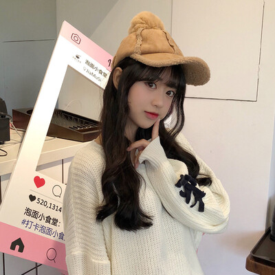 Hat lady autumn&winter Korean version 100 suede baseball cap students keep warm hair ball duck tongue hat mens tide
Hat lady autumn&winter Korean version 100 suede baseball cap students keep warm hair ball duck tongue hat mens tide