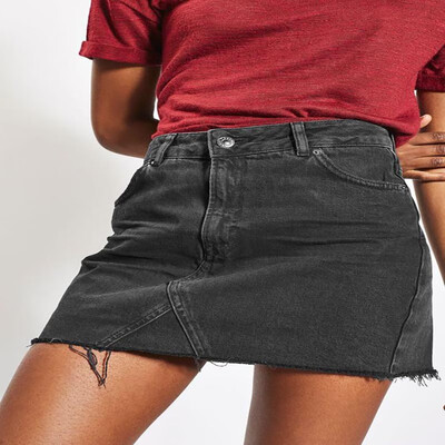 European&American explosion models with the same cat must-have denim half-length A-line skirt 3 colors 3 short denim skirt1
European&American explosion models with the same cat must-have denim half-length A-line skirt 3 colors 3 short denim skirt1