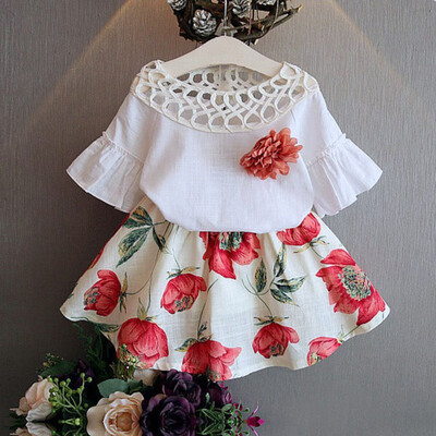 Summer Toddler Kids Baby Girls Clothes Round Neck Pullover Short Sleeve T-shirts Floral Print Skirts 2PC Cotton Casual Set
Summer Toddler Kids Baby Girls Clothes Round Neck Pullover Short Sleeve T-shirts Floral Print Skirts 2PC Cotton Casual Set