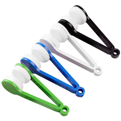 Multifunctional Portable Glasses Wipe Mini Sun Glasses Microfiber Spectacles Cleaner Soft Brush Cleaning Tool
Multifunctional Portable Glasses Wipe Mini Sun Glasses Microfiber Spectacles Cleaner Soft Brush Cleaning Tool