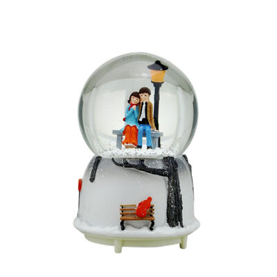 New Music Box Automatic Spray Snowflake Sky City Crystal Ball romantic couple Valentines Day Gift Drifting Snow Decoration
New Music Box Automatic Spray Snowflake Sky City Crystal Ball romantic couple Valentines Day Gift Drifting Snow Decoration