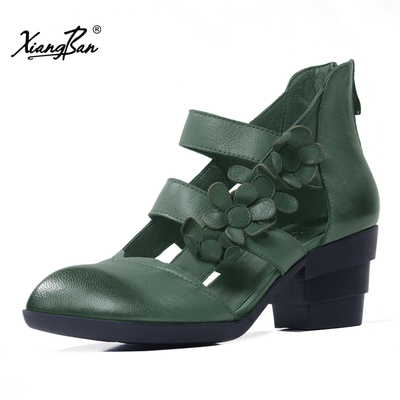 Xiangban Women Gladitor Sandals Plus Size 6 cm Heels Thick Heel Pointed Women Shoes Genuine Leather Summer Leather Sandals
Xiangban Women Gladitor Sandals Plus Size 6 cm Heels Thick Heel Pointed Women Shoes Genuine Leather Summer Leather Sandals