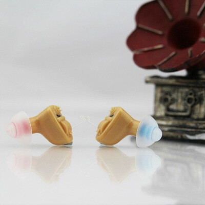 Mini In-ear Hearing Aid Para The Elderly Headphone Ear Tool Instrument Hearing Aids Digital Sound Amplifiers S-9A
Mini In-ear Hearing Aid Para The Elderly Headphone Ear Tool Instrument Hearing Aids Digital Sound Amplifiers S-9A