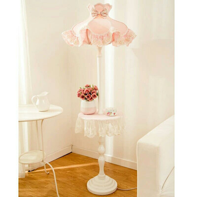 European Vertical Table Lamp Creative Princess Pink Floor Lamp With Table For Bedroom
European Vertical Table Lamp Creative Princess Pink Floor Lamp With Table For Bedroom