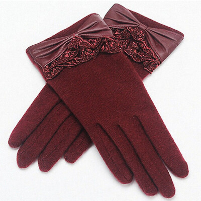 Women's Winter Lace Cashmere Warm Riding Outdoor Gloves Leather Bow Charm Accessories
Women's Winter Lace Cashmere Warm Riding Outdoor Gloves Leather Bow Charm Accessories