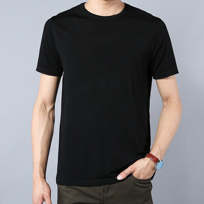 Pierca cardin D11TMW8810 2018 summer mens new round neck knit lai viscose fiber solid color short-sleeved thin elastic T-shirt black code
Pierca cardin D11TMW8810 2018 summer mens new round neck knit lai viscose fiber solid color short-sleeved thin elastic T-shirt black code