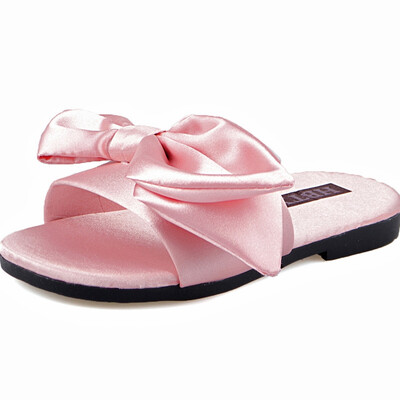 2018 summer new Korean flip-flops childrens shoes flat with the girls slipper princess shoes big children sandals&slippers
2018 summer new Korean flip-flops childrens shoes flat with the girls slipper princess shoes big children sandals&slippers