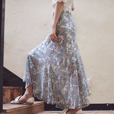 Women Elegant Chiffon High Waist Floral Print Skirts Trumpet With Elastic Waist Casual Long Summer Skirt With Ruffles Decoration
Women Elegant Chiffon High Waist Floral Print Skirts Trumpet With Elastic Waist Casual Long Summer Skirt With Ruffles Decoration