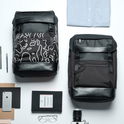 Netease carefully selected outdoor travel leisure flip stitching shoulder bag multi-function business computer bag backpack backpack white
Netease carefully selected outdoor travel leisure flip stitching shoulder bag multi-function business computer bag backpack backpack white