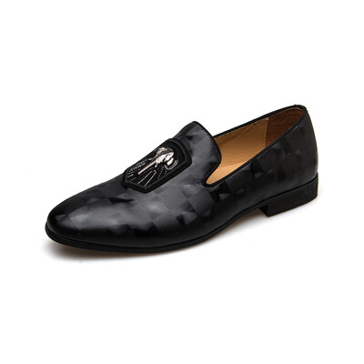 MEIJIANA 2018 Spring Autumn Genuine Leather Men Loafers Fashion Men Shoes Black Banquet Shoes
MEIJIANA 2018 Spring Autumn Genuine Leather Men Loafers Fashion Men Shoes Black Banquet Shoes