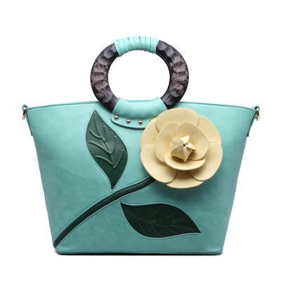 Luxury brands women leather handbag rose flowers bride tote bag large pretty shoulder bag Messenger bag for girlfriend
Luxury brands women leather handbag rose flowers bride tote bag large pretty shoulder bag Messenger bag for girlfriend