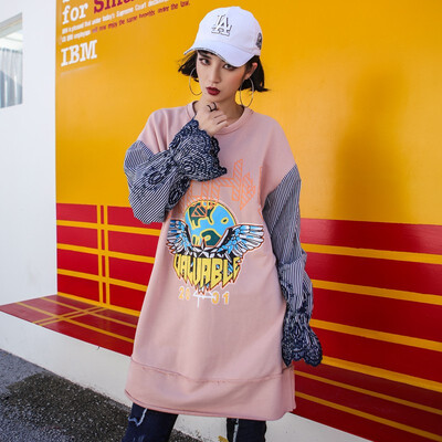 Female 2018 New Spring Loose Long O-neck Casual Tide Embroidery Stitching Lantern Sleeve Tops Loose Sweatshirts
Female 2018 New Spring Loose Long O-neck Casual Tide Embroidery Stitching Lantern Sleeve Tops Loose Sweatshirts