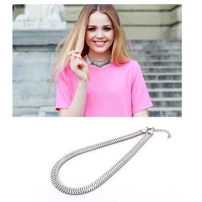 Fashion Weave Sparkle Short Chain Chunky Party Queen Bib Charm Necklace
Fashion Weave Sparkle Short Chain Chunky Party Queen Bib Charm Necklace