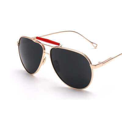 FEIDU High Quality Metal Sunglasses Women Brand Designer Coating Lens Sun Glasses Female Driving Oculos De Sol Feminino
FEIDU High Quality Metal Sunglasses Women Brand Designer Coating Lens Sun Glasses Female Driving Oculos De Sol Feminino