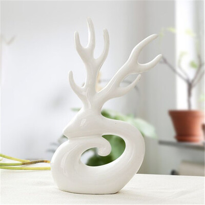 Ceramic crafts lovers Antlers home decoration living room furniture decoration wedding gifts
Ceramic crafts lovers Antlers home decoration living room furniture decoration wedding gifts