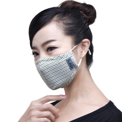 Green heart green breath dust masks comfortable warm type with 4 electrostatic adsorption filter green gray grid M autumn&winter gift box packaging send bag
Green heart green breath dust masks comfortable warm type with 4 electrostatic adsorption filter green gray grid M autumn&winter gift box packaging send bag
